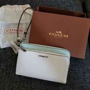 NWT Coach wristlet/wallet with original box